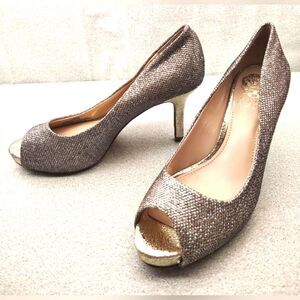 Vince Camuto Silver Grey  Peep-Toe Heels Shoes Formal Party Sz 6